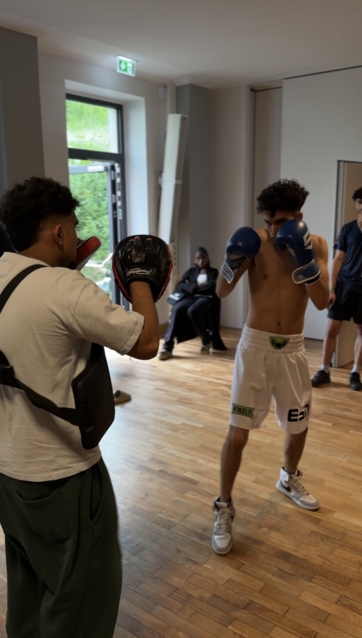 Boxen- und K1-Training bei Legacy Fighting